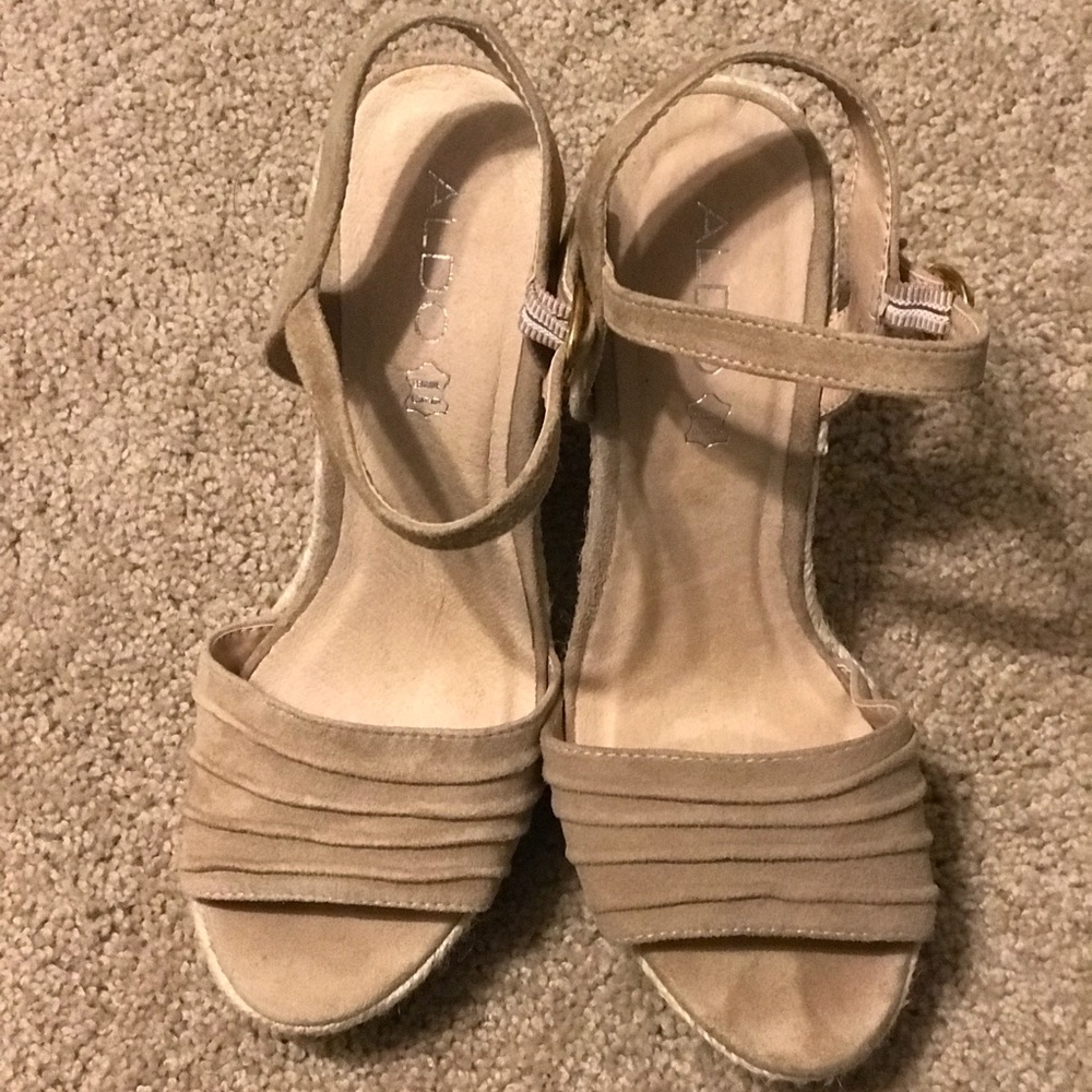 Aldo nude wedges.